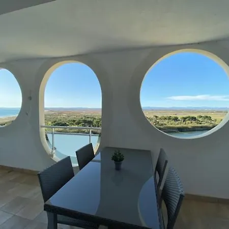 Delta Muga 2 - Apartamento En Primera Linea De Mar Con Vistas Al Mar Y Al Rio - Centro - Playa Empuriabrava